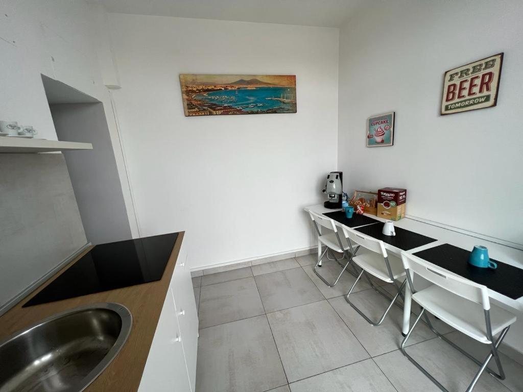 Appartement Sky House Luxury à Naples Extérieur photo